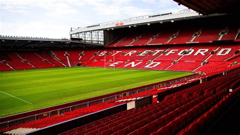 12 Facts About Manchester United's Stadium Capacity