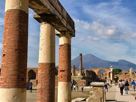 Discover Pompeii Historic Journey