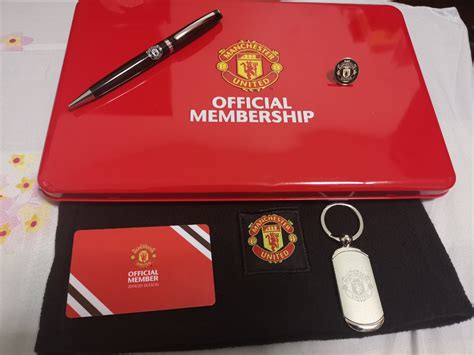 Manchester United Exclusive Membership Pack Hobbies Toys