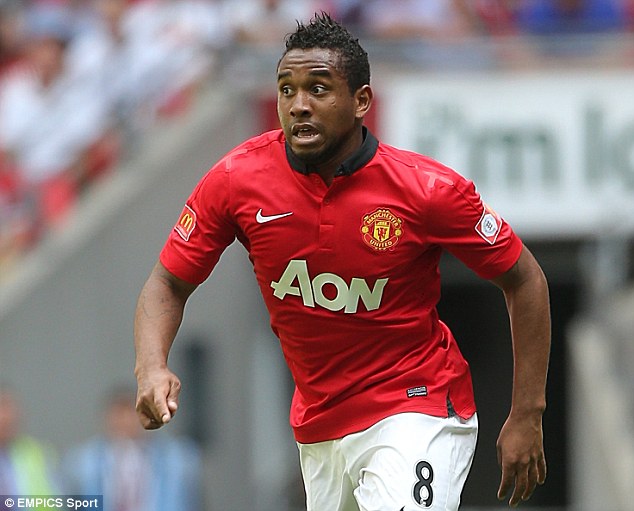 Manchester United Flop Anderson Back In Brazil To Undergo Medical At