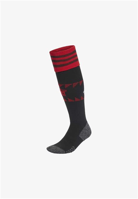 Manchester United Football Socks: Style And Performance Unveiled