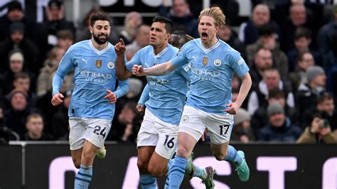 Newcastle United V Manchester City