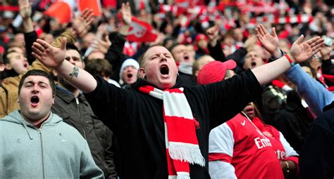 United's Fan Chant: Join The Passionate Crowd